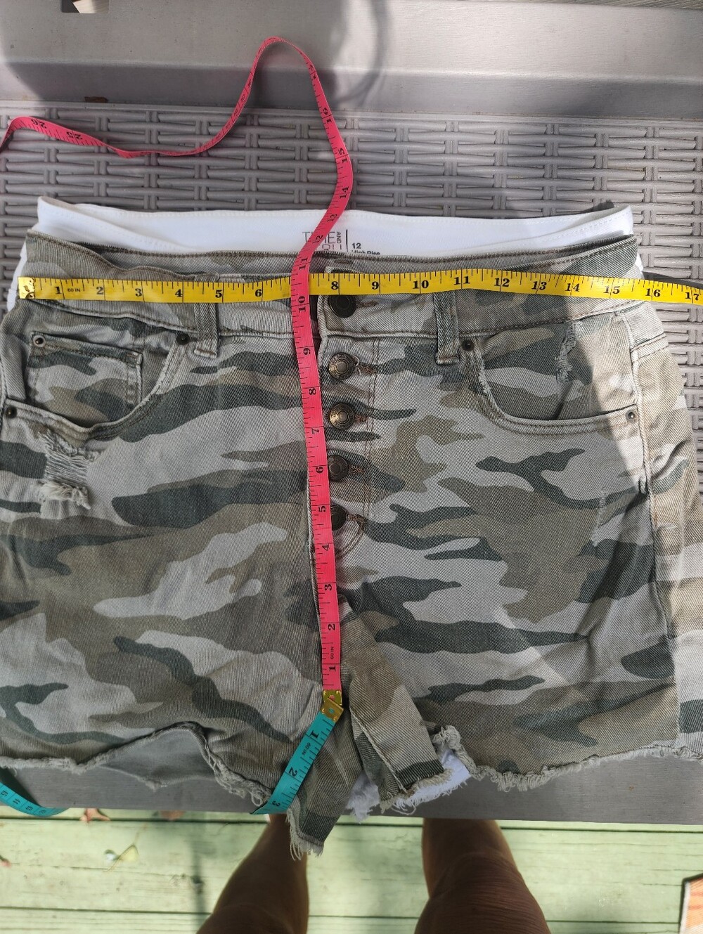 2 Pr Jean Shorts - Picture 5 of 8